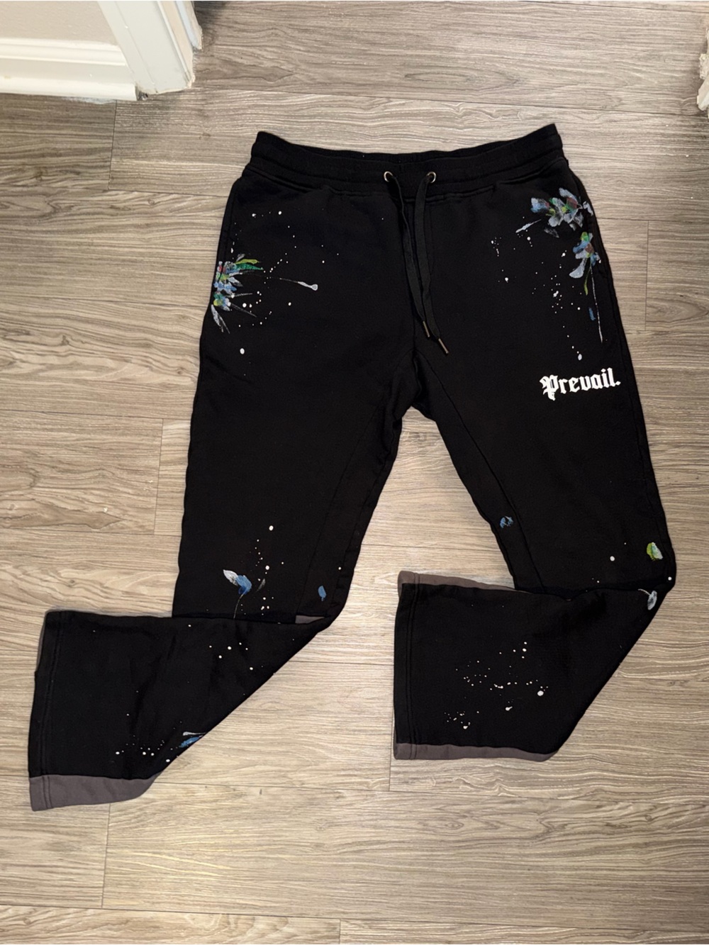 prevail paint splatter flare sweatpants mens size Large